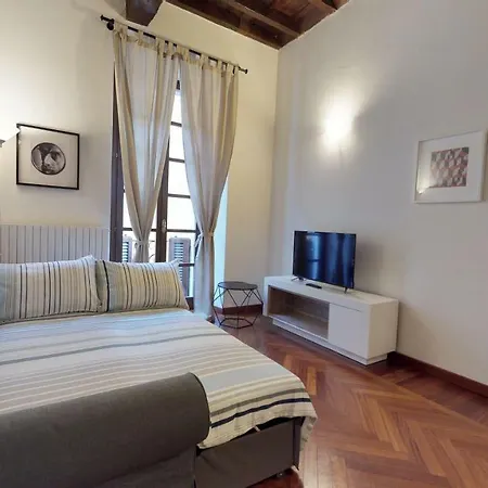 Hemeras Boutique Homes - Design Flat In Fashion District * Milan